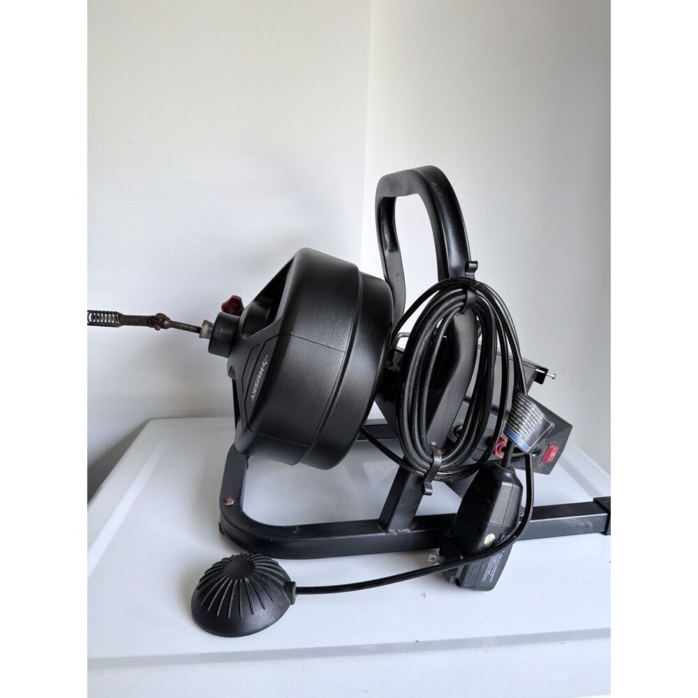 Husky 5/16 in X 50 ft Cable Drum Machine Auger For Drain Cleaning 1012906603